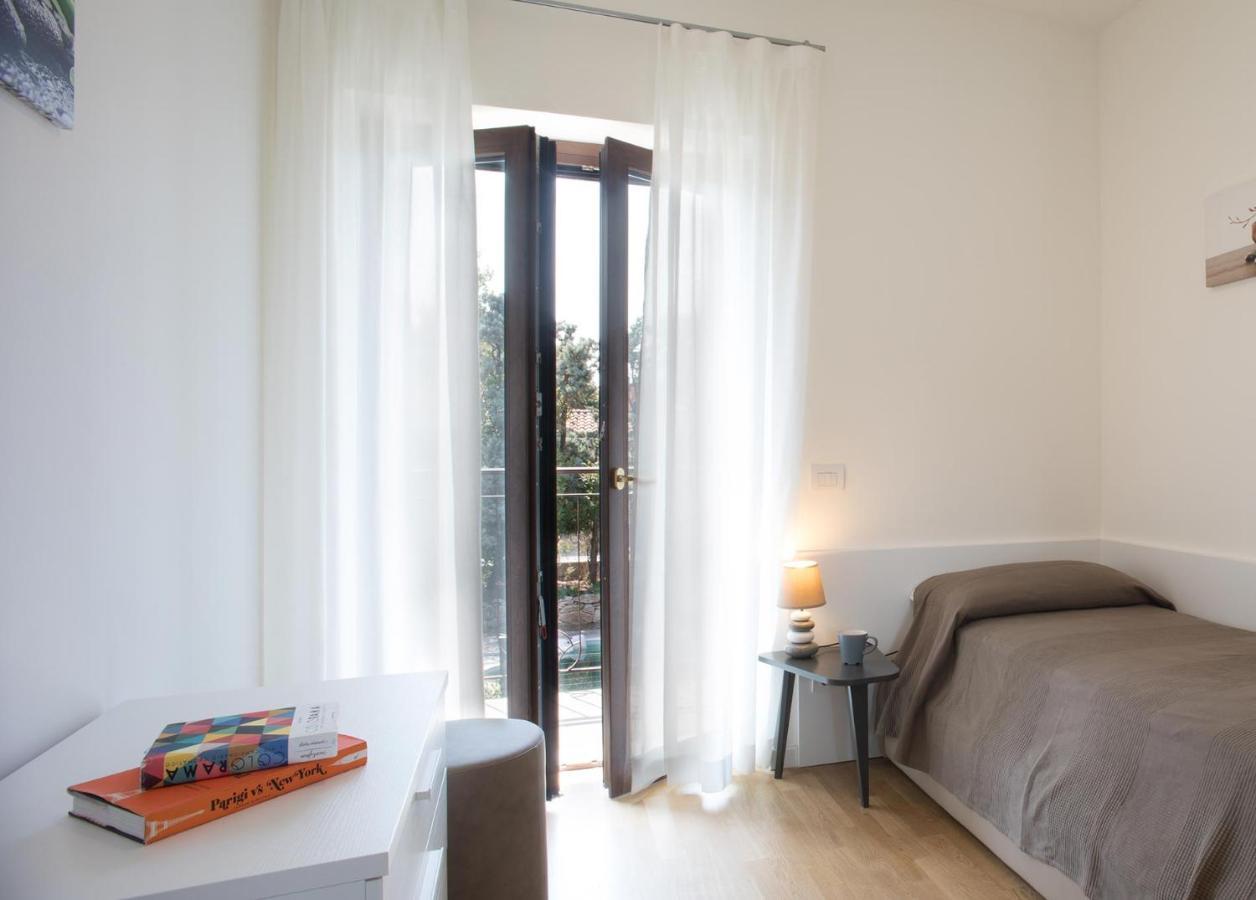 Residence Mare Azzurro ซิสเตียนา ภายนอก รูปภาพ