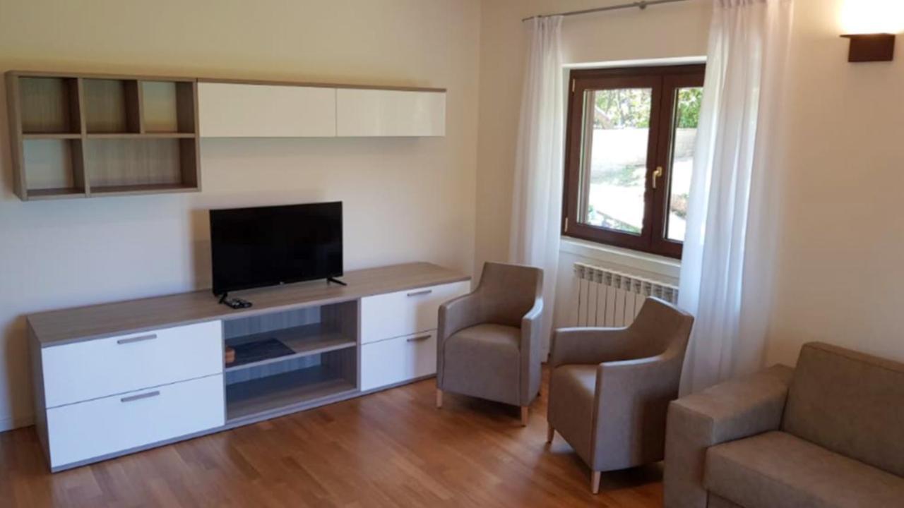 Residence Mare Azzurro ซิสเตียนา ภายนอก รูปภาพ